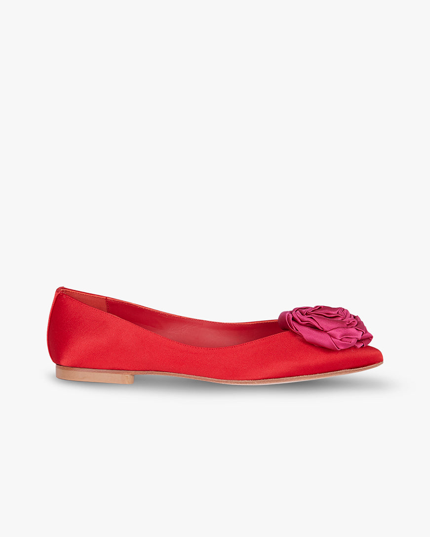 Bloom red