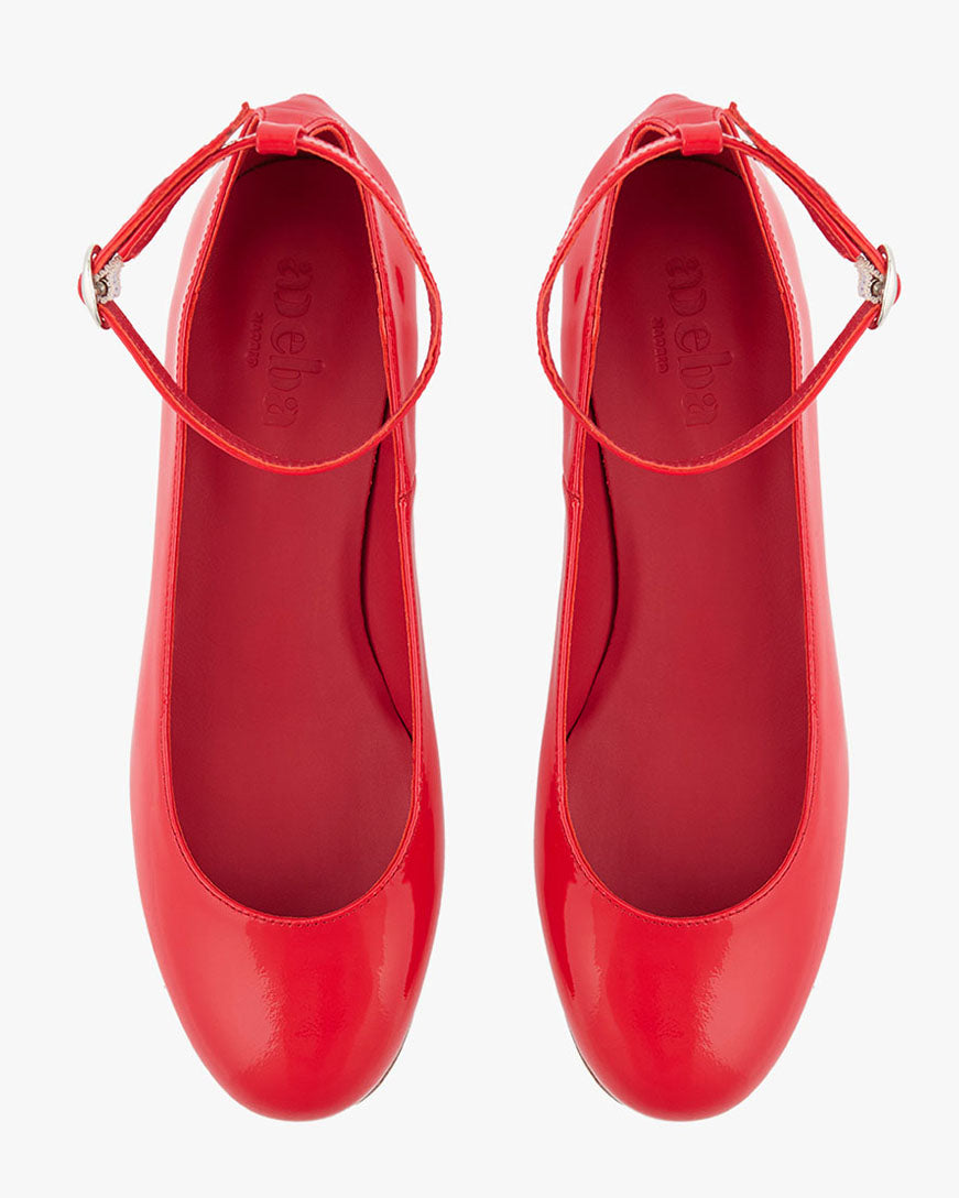 Dance red