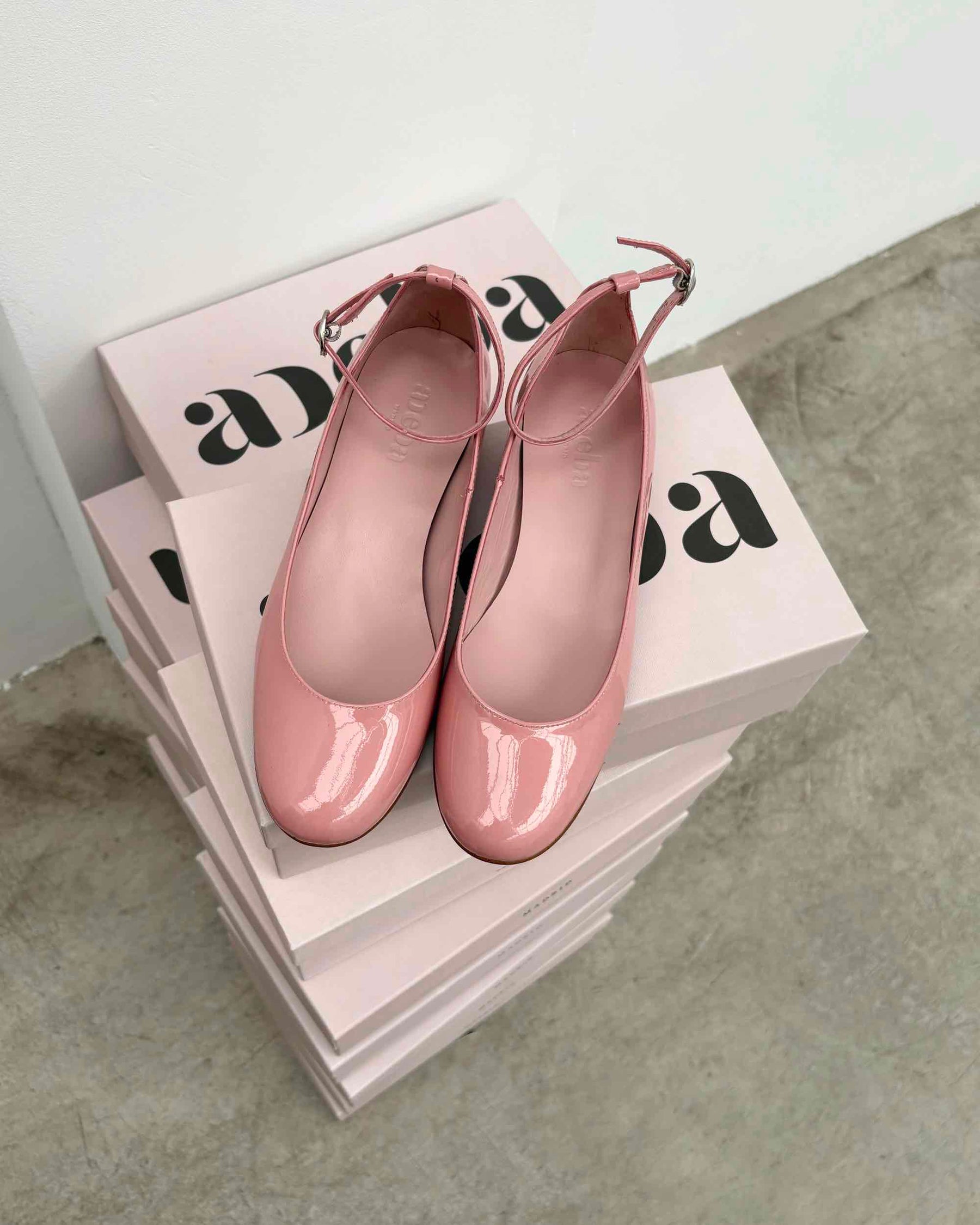 Dance pink