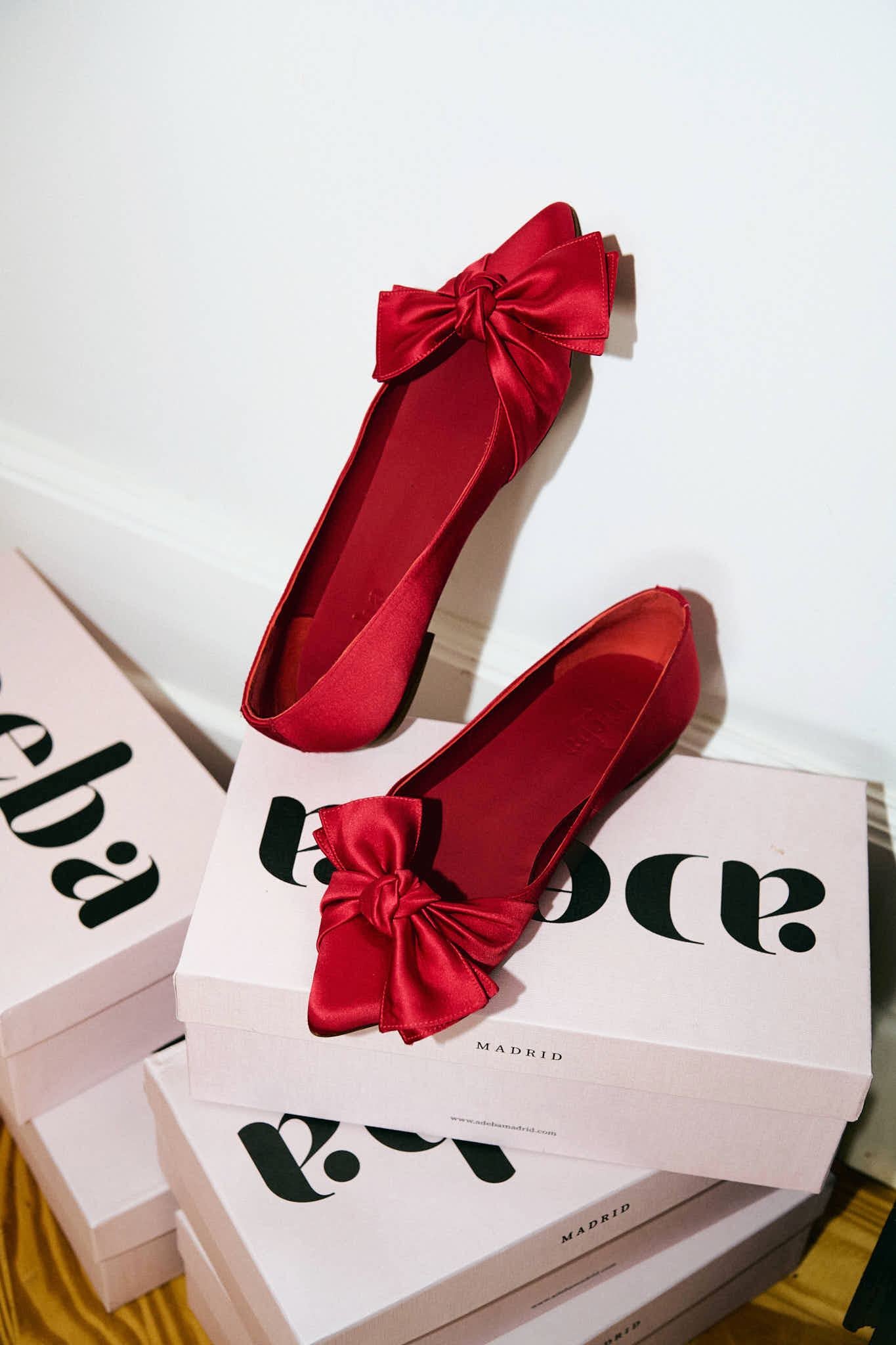 Gift red