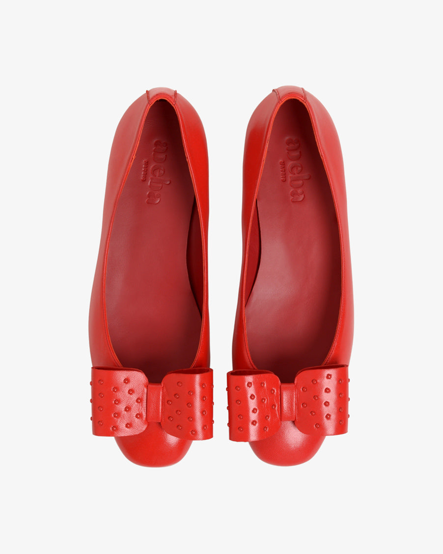 MISS Stud Red Adeba Madrid
