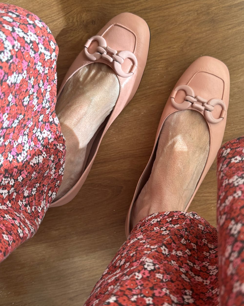 COLLEGE Pink