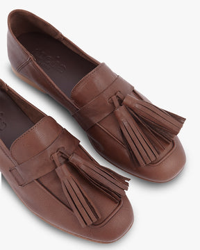 Aita brown