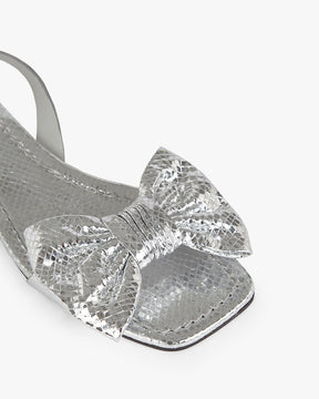 Bow silver sandals